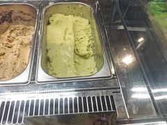 -极拉图·现制冰淇淋(大卫城店)