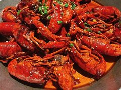 -巴厘龙虾·榜首油焖大虾(音乐学院·沿江酒馆店)