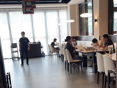 -煲王粤菜餐厅(中侨中心店)