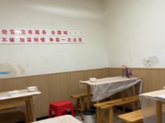 -郑记•不夜城烧烤•龙虾•虾蟹(黄鹤楼店)