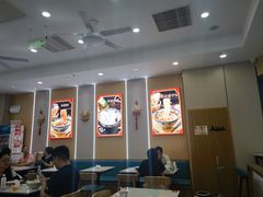 -秦香陕西食府(华贸天地店)