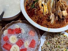 -嘉州叶婆婆钵钵鸡(建设路店)