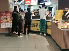 -麦当劳(中唱大厦店)