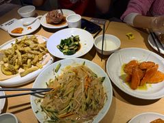 -关东小磨东北菜(上海长风大悦城店)