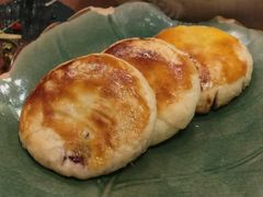 鲜花饼-拉那巴米 蛋糕定制(世纪东方广场店)