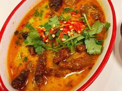 冬阴功烧鸡脚-玩味工厂·东南亚特色餐厅(太古里店)