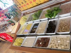 -谭公鱼头·鲜鱼火锅·小龙虾·江湖菜(秀沿路店)