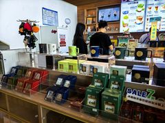 -抱抱地球咖啡馆(国家海洋博物馆店)