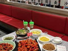 -靓虾二哥长沙地标小龙虾(五一广场店)