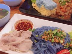 -蝶豆花蓝面条