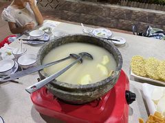 -墨脱石锅椰子鸡•香草鸭•东山羊(大东海店)