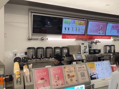 -沪上阿姨·臻选茶饮(上海环球港店)