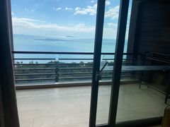 -三亚湾海居铂尔曼度假酒店