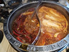 -销魂美蛙鱼头火锅(上海首店)