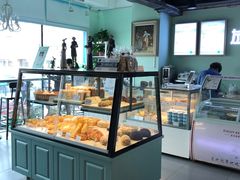 面包甜点陈列柜-左拉主义(长江路店)