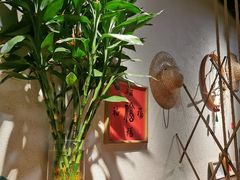 -八月美食小馆(银泰城总店)