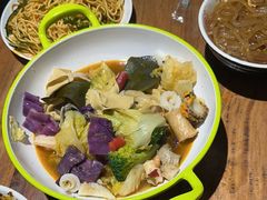 -万记麻辣烫国展总店