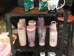 -星巴克(重庆新世纪凯瑞商都店)