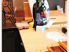 -星巴克(深圳北站B5检票口)