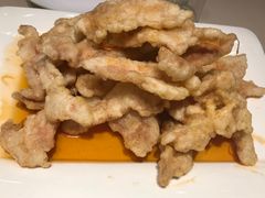 -老码头黑皮肘子锅包肉(赣水路店)