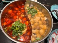 -老城鲜·小海鲜贝贝煲火锅(壹方城店)