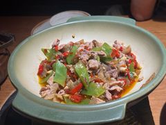 -吃饭皇帝大土家民族菜(荟聚店)