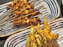-许哥东北烧烤·铁丳烤串·宫后夹肉(繁花中心店)