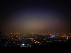 -鬼笑石后山停车场