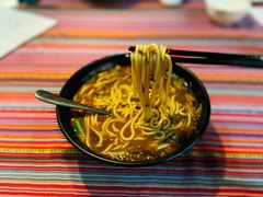 -香巴拉云南餐厅(华莱坞店)