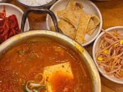 -金北顺大锅家(신사본점)
