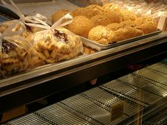 -鲍师傅糕点(江苏路店)