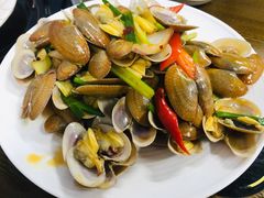 -阿浪海鲜连锁加工店(B栋2排1号火车头店)