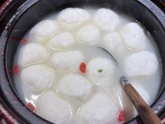 -魏铭鱼头捞饭(晋阳路店)