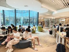 -广州市白云区图书馆