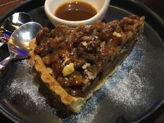 美式焦糖核桃派-bluefrog蓝蛙(皇庭广场店)