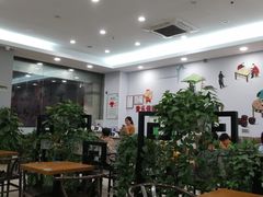 大堂-爱乐信甜品(石湾店)