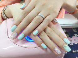 iphone_upload_pic-anni美甲店