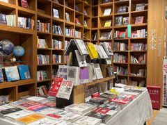 -百新书局(尚悦湾店)