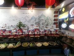 -德彪酒馆围炉串串