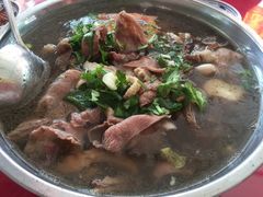 -谢老五跷脚牛肉·非遗传承店