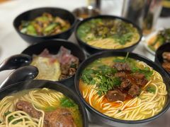 -俊杰拉面馆