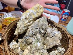 -蚝堡海鲜·威海菜·海肠捞饭·烧烤·亚洲吃蚝公司(幸福门店)