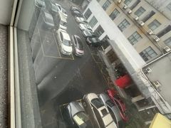 -布丁严选酒店(杭州武林西湖文化广场地铁站店)