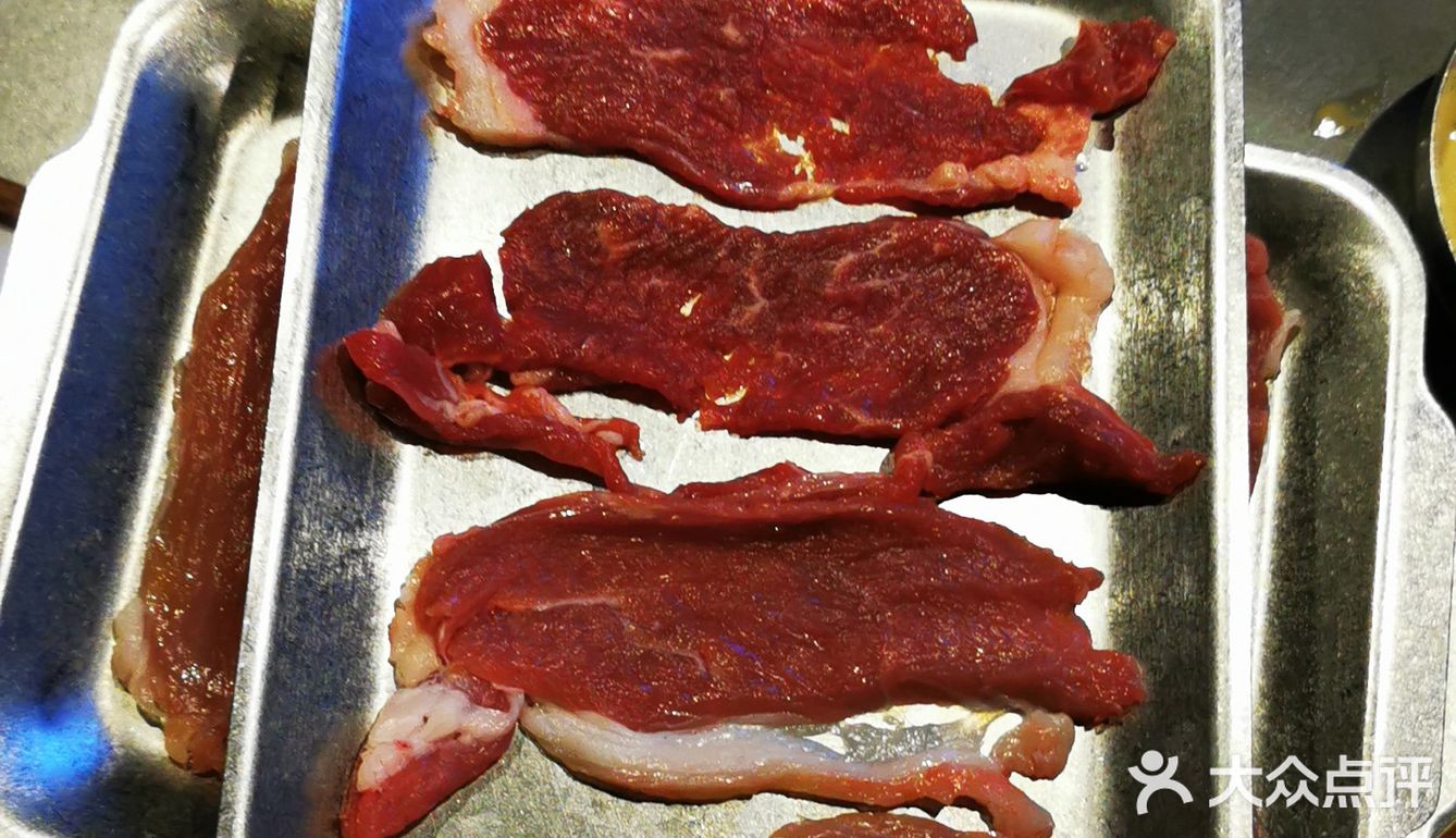 点评上团了169的套餐，进去入住后选好锅底，扫码点单