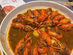 招牌十三香小龙虾-龙巢盱眙龙虾·牛蛙·烧烤宵夜(八卦岭店)