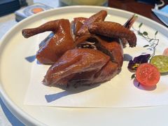 玻璃脆皮乳鸽-福院