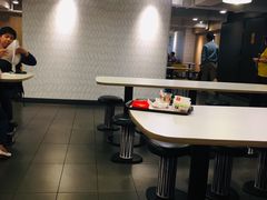 大堂-麦当劳(水坑尾街店)