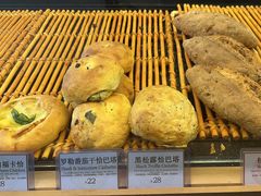 -LA RIVE DES PAINS樂河的畔