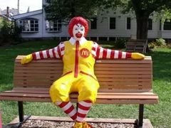 -麦当劳(番禺易发商业街店)