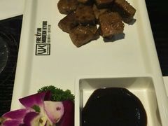 -HIHE Bistro·Oyster Bar(华熙live店)